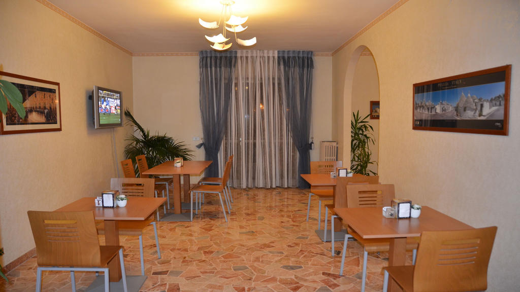 Hotel A-14 Modugno Esterno foto