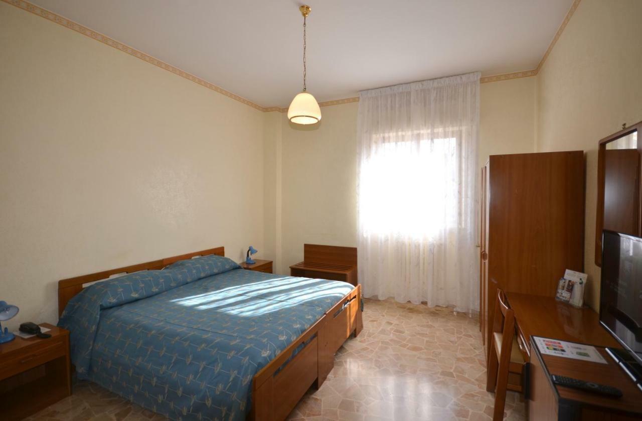 Hotel A-14 Modugno Esterno foto