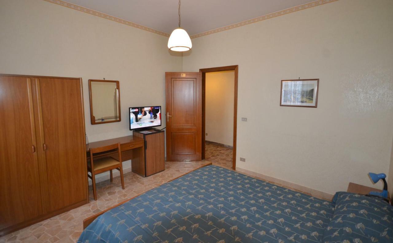 Hotel A-14 Modugno Esterno foto